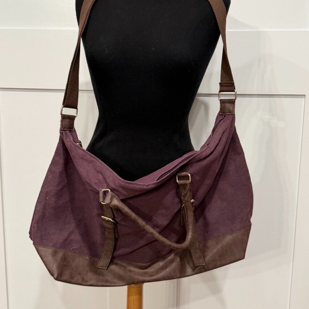 Large Purple Travel Beach Overnight Bag Clothes Toiletry Bag